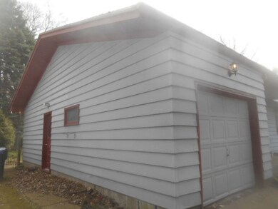 503 Rondeau Dr, Erie, PA 16505 - photo 3