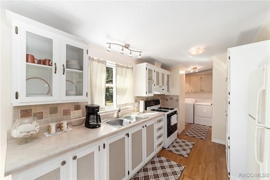 2008 N Retreat Dr, Inverness, FL 34453 - photo 4