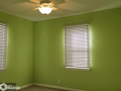 701 E 21st Street Place S, Newton, IA 50208 - photo 4