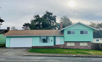 230 NE 4th