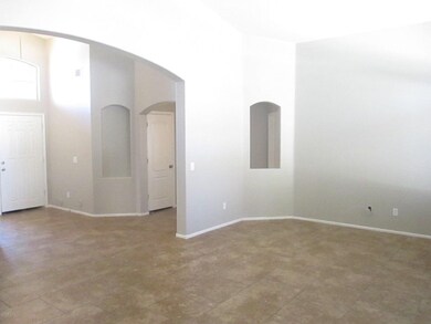 Looking_at_Entry_From_Family_Room[1]