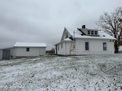 460 Lawrenceburg Loop, Bloomfield, KY 40008 - photo 2