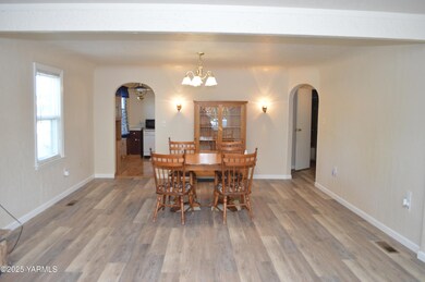 2801 4th St, Union Gap, WA 98903 - photo 5