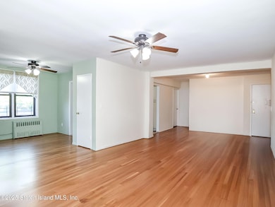 Grant Terrace Condominium unit 3J, Staten Island, NY 10306 - photo 5