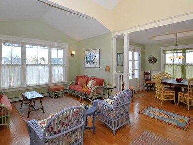 Den/Family/Great Room. FGreat room with cathedral