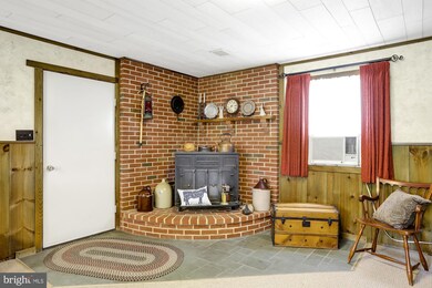 1725 Gabler Rd, Chambersburg, PA 17201 - photo 5