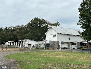 81 Old Deerfield Pike, Bridgeton, NJ 08302 - photo 7