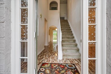 03-Foyer