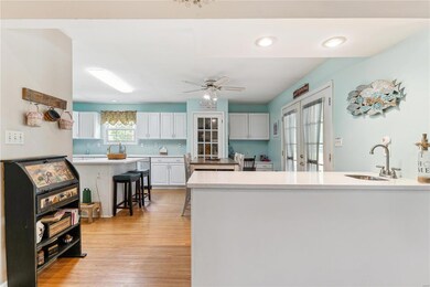 Plenty of counter space,