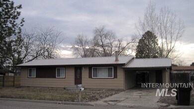 1801 W 6th St, Weiser, ID 83672 - photo 2