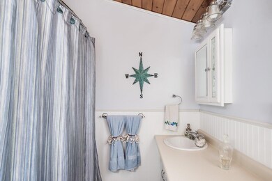 102 St James Ave, Milton, NH 03851 - photo 7