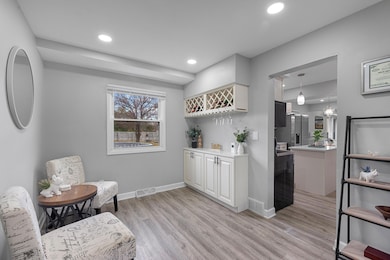 2320 West Rawson Ave-37