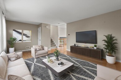 186 Chestnut Ln, Bolingbrook, IL 60490 - photo 6