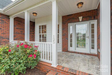 125 Postell Dr, Statesville, NC 28625 - photo 5