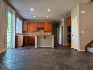 16448 Los Coyotes St, Fontana, CA 92336 - photo 4