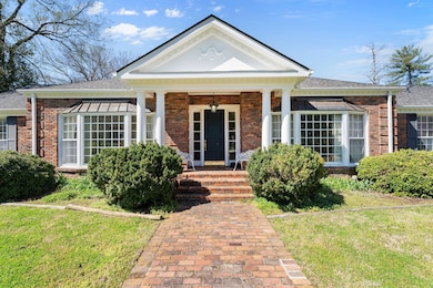 6656 Clearbrook Dr, Nashville, TN 37205 - photo 6