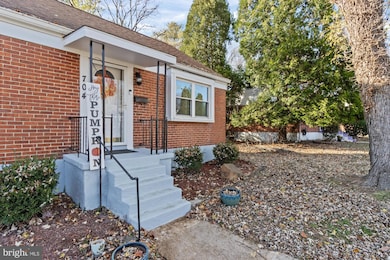 704 Cloudyfold Dr, Pikesville, MD 21208 - photo 5