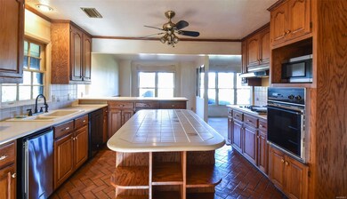 172 Maple St, Prattville, AL 36067 - photo 3