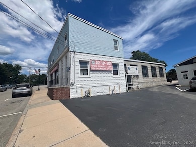 33 Railroad Ave unit 1, Westerly, RI 02891 - photo 2