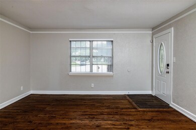 26 Page St, Hurst, TX 76053 - photo 4