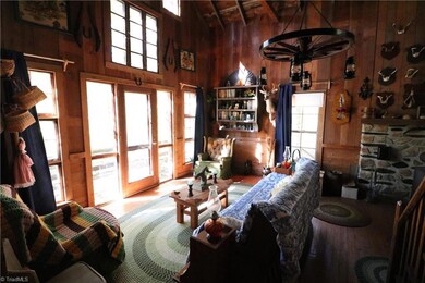 9021 New Hope Rd, Denton, NC 27239 - photo 3