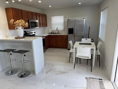208 NW 7th St unit 1-2, Hallandale Beach, FL 33009 - photo 6