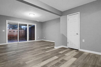 4-web-or-mls-1319-woodbrook-ln