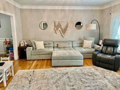 21 Pleasant St unit A, Wellesley, MA 02482 - photo 4