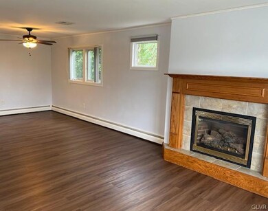 348 Roosevelt St, Freemansburg, PA 18017 - photo 5