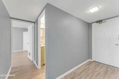 1224SPeninsulaDr507_2149_HDR