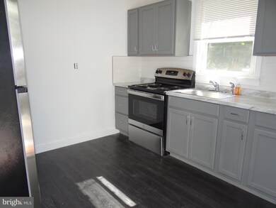 9 1st Ave unit 9, Pemberton, NJ 08068 - photo 2
