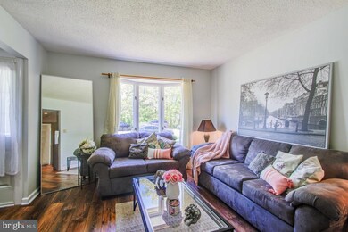 12103 Pheasant Run Dr, Laurel, MD 20708 - photo 6