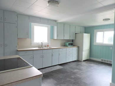 3820 Wheeler Rd, Standish, MI 48658 - photo 7