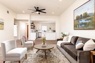 1908 Long Creek Ct, Granbury, TX 76049 - photo 5