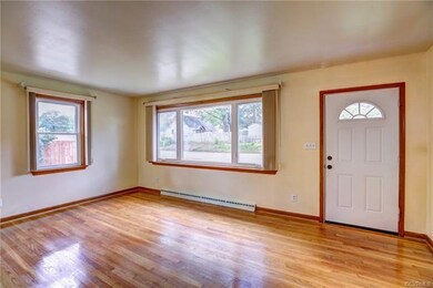 Gorgeous hardwood floors!