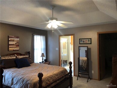 805 Nada Dr, Alamo, TX 78516 - photo 6