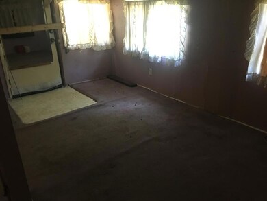 1314 Partridge Ave, Parsons, KS 67357 - photo 5