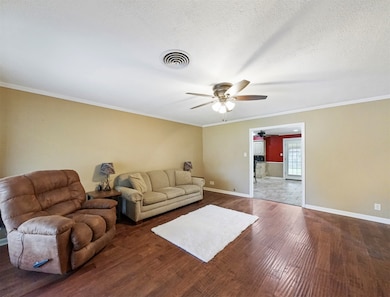 2825 Del Monte Ave, Bay City, TX 77414 - photo 5