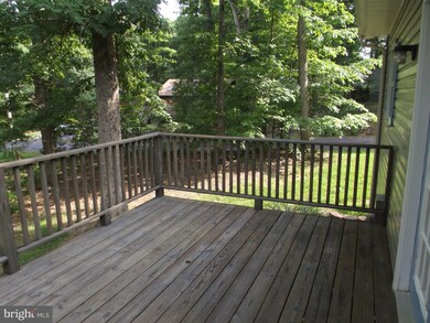 131 Saylers Creek Rd, Locust Grove, VA 22508 - photo 2