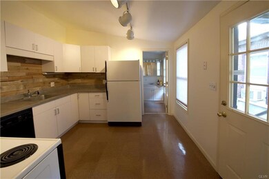 45 N 10th St unit 2nd & 3rd fl, Allentown, PA 18101 - photo 3