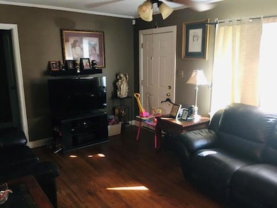 315 Moody St, Picayune, MS 39466 - photo 5