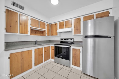 2701 E Tierra Buena Ln-7