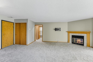 4825 Babcock Trail unit 2005, Inver Grove Heights, MN 55077 - photo 6