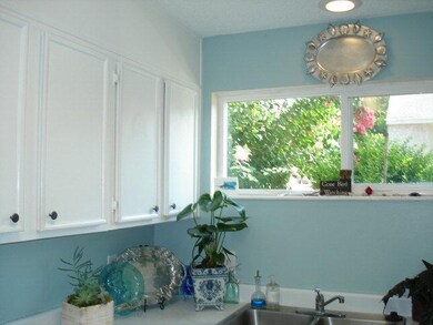 1000 Mallery Street Extension unit B 8, St. Simons Island, GA 31522 - photo 6