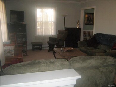 FORMAL LIVING AREA