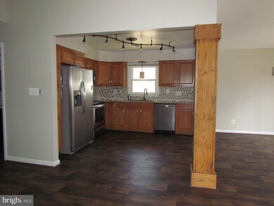 22358 Callahan Dr, Great Mills, MD 20634 - photo 6