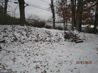 349 Cokeland S, Laurel, MD 20724 - photo 5