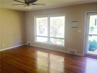 209 S Linda Dr, Shelbyville, TN 37160 - photo 5