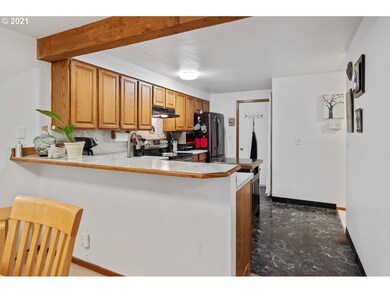 7820 SW Raintree Dr, Beaverton, OR 97008 - photo 5