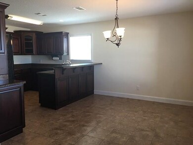 204 Victorian Lake Dr, Brunswick, GA 31525 - photo 4